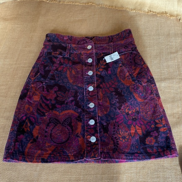 NWT Anthropologie Pilcro Floral Corduroy Button Front Mini Skirt - Picture 13 of 14